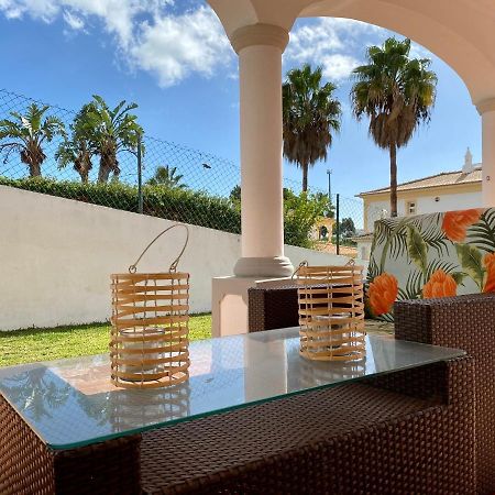 Villa Med - Private Pool, Garden, Sun All Day, Stunning Views Албуфейра Екстериор снимка