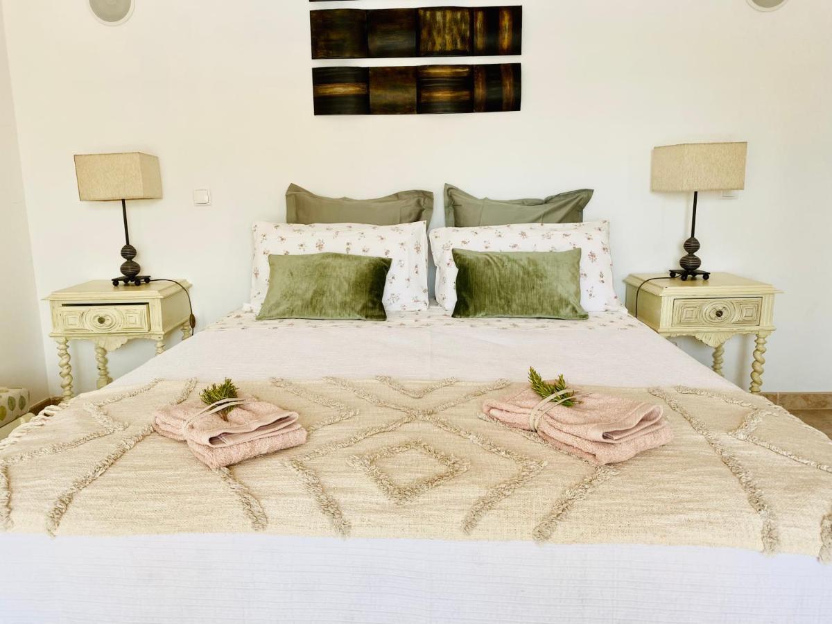 Villa Med - Private Pool, Garden, Sun All Day, Stunning Views Албуфейра Екстериор снимка
